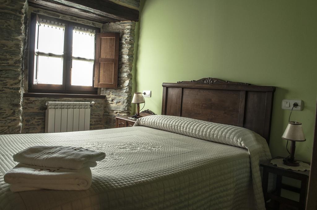 Apartamentos A Retoral Coana Rom bilde