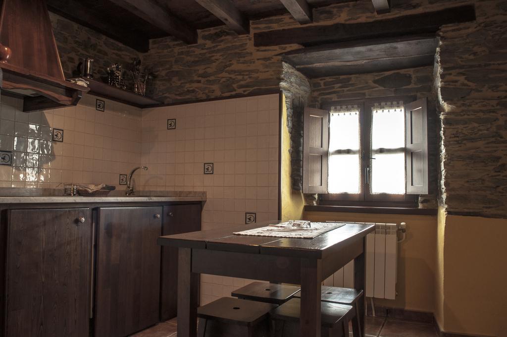Apartamentos A Retoral Coana Rom bilde